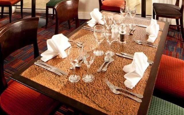 Mercure Chester Abbots Well Hotel