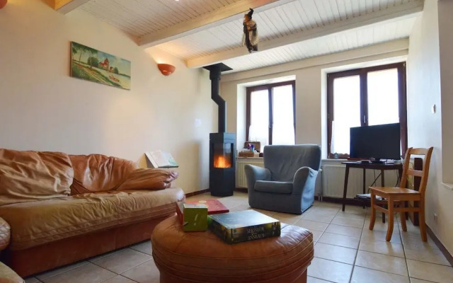 Modern Farmhouse in Chassepierre with Terrace