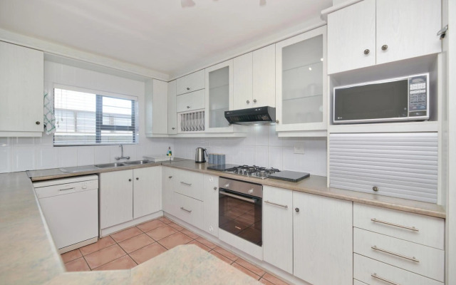 Struisbaai Holiday Home