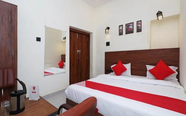 High Court View By OYO Rooms