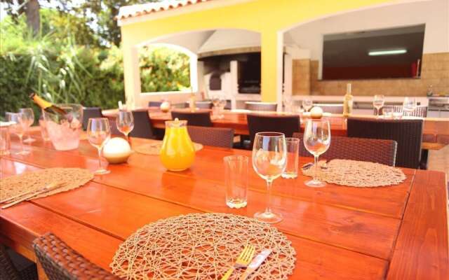 Outstanding Villa With Heated Pool