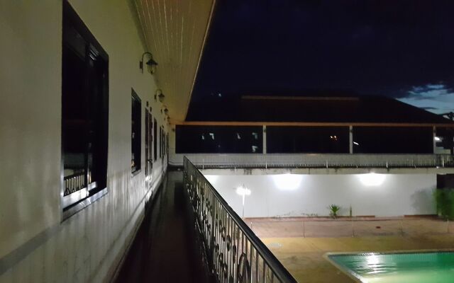 Sadudee Mansion
