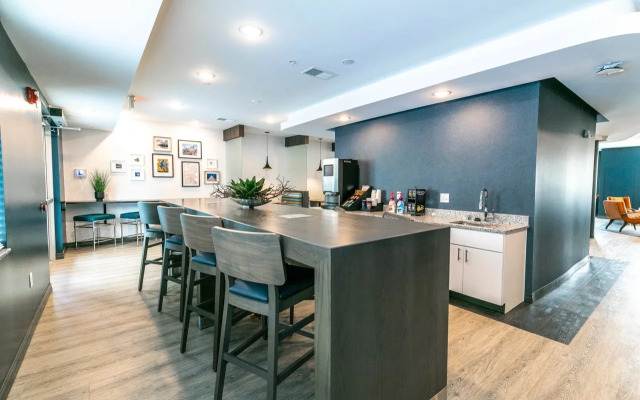 WaterWalk Extended Stay by Wyndham Minneapolis - Plymouth