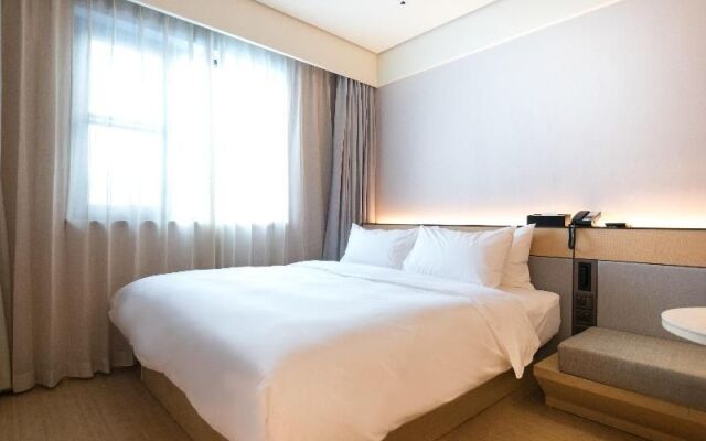 Ji Hotel Beijing University of Science and Technology