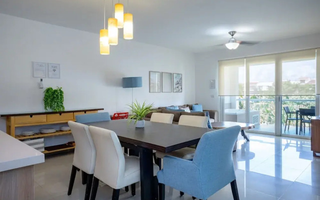 Mareazul 2 Bedroom Condo
