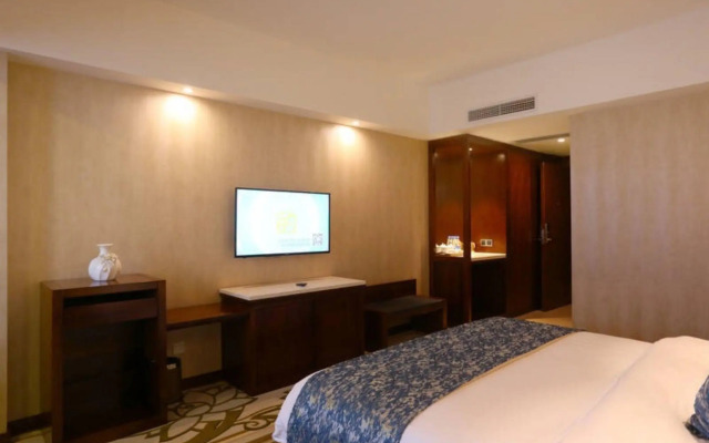 Pastoral Hotel (Chengdu Global Center)