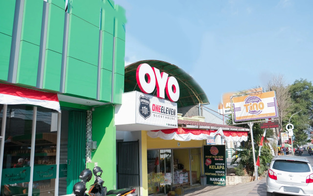 OYO 1454 111 Residence