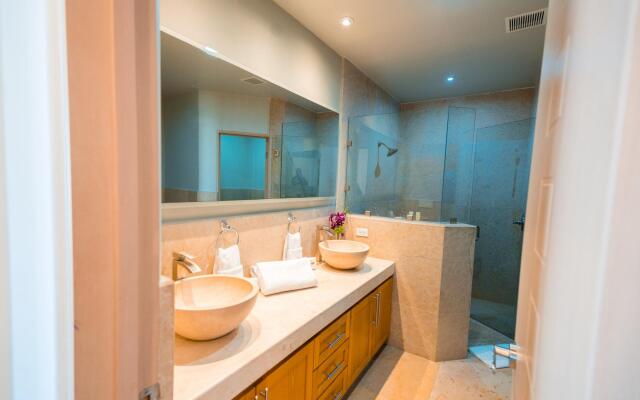 One Medano Beach 17 in Cabo San Lucas