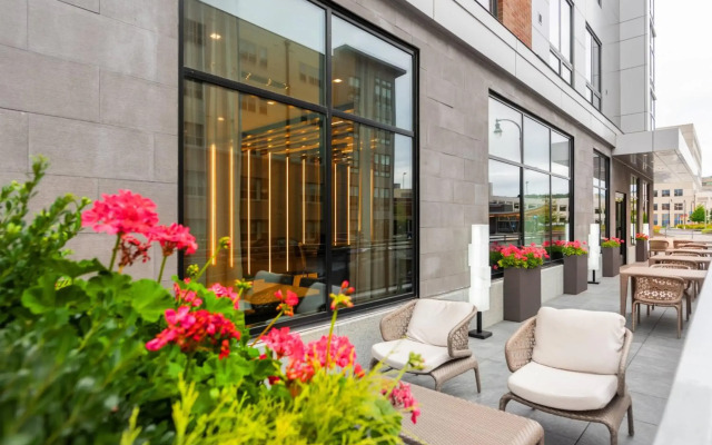 AC Hotel by Marriott Worcester