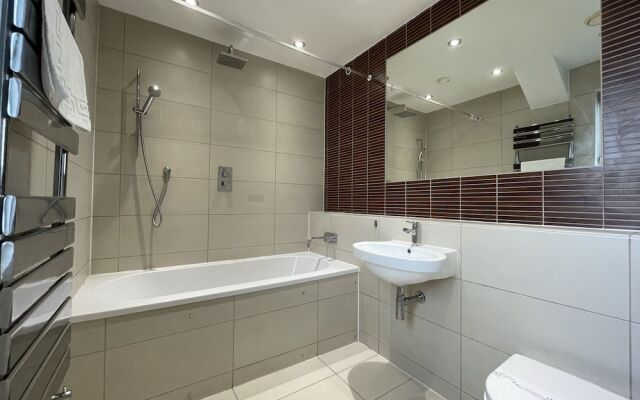 Luxurious Two Bedroom Penthouse