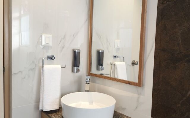 Olive Hotel Le Opera by Embassy Group