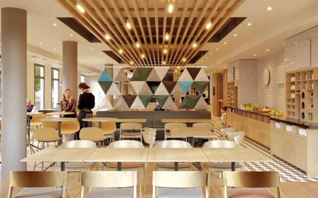 Holiday Inn Express Marne La Vallee Val D Europe