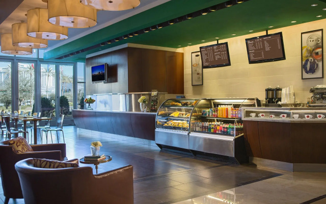 Renaissance Las Vegas Hotel