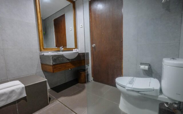 Puri Artha Hotel