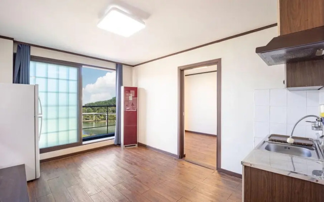 Gangchon Beautiful pet House Pension