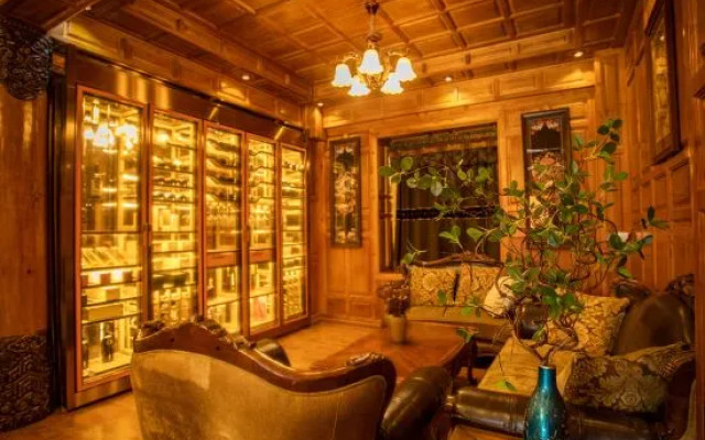 Shangri-La Yunshangyuandan Homestay