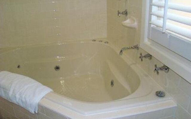 Broomelea Bed & Breakfast