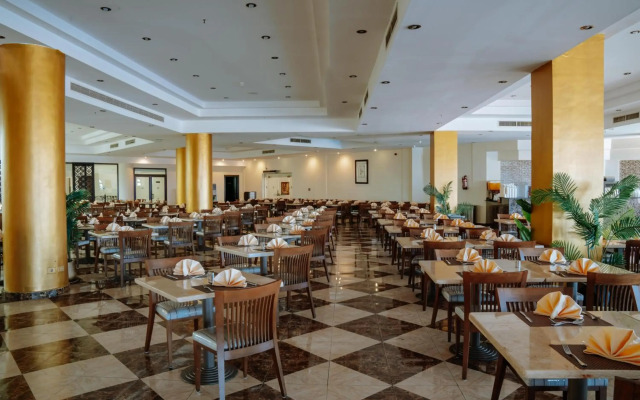 Grand Oasis Resort