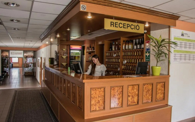 Homoky Hotels Bestline Hotel