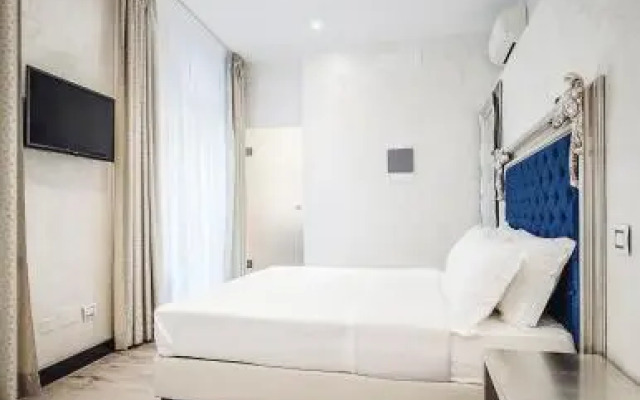 Arena Easy Suites Guesthouse