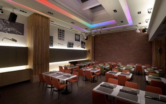 Golden Tulip Glory Fine Hotel