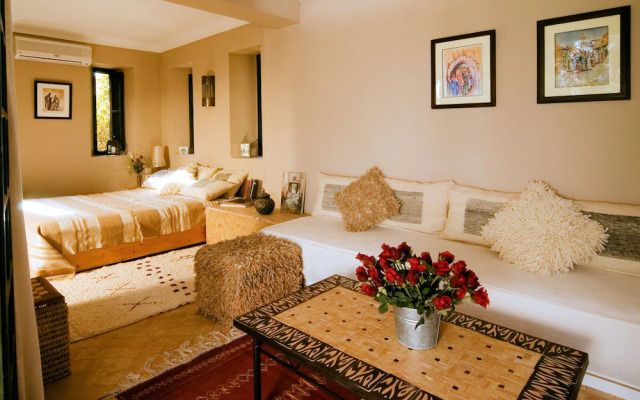 Villa Dinari