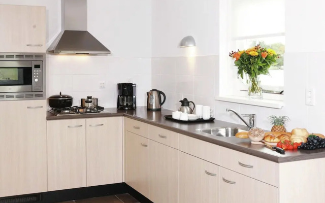 Family Retreat With Garden