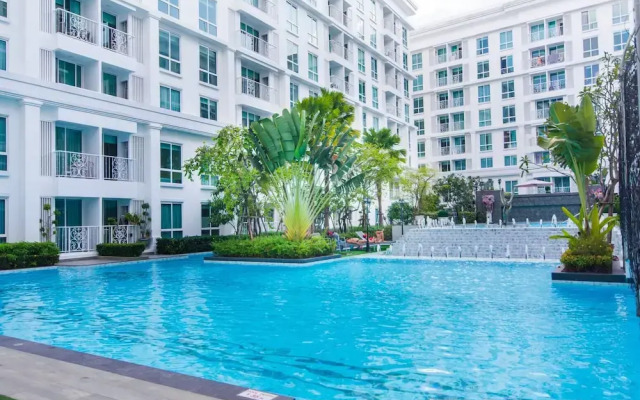 The Orient Resort and Spa by Happy Host