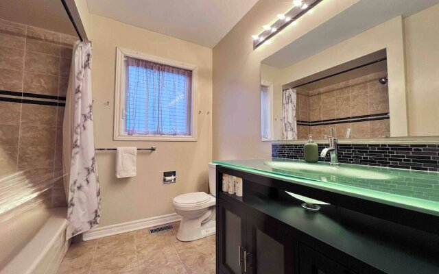 Spacious Family Home Close To Downtown With King Bed Num1