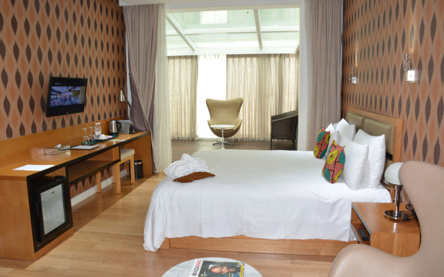 Pefaco Hotel Maya Maya