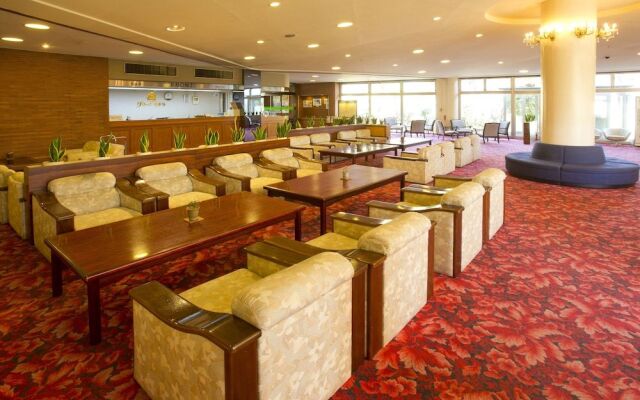 Green Hotel