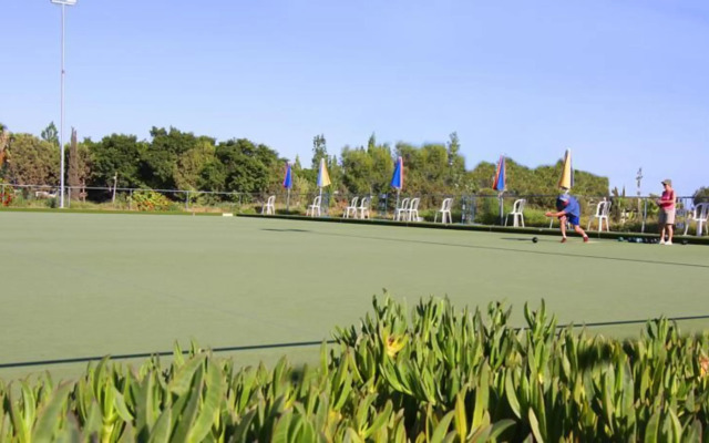 Corallia Beach Hotel Apartments