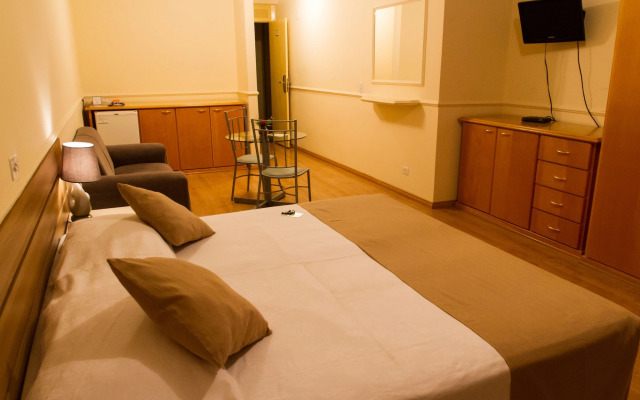 Harbor Self Buriti Suites Hotel