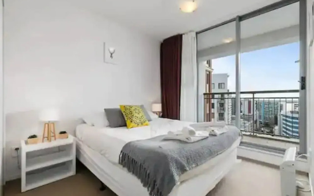 Wonderful Apartment In Quiet Cbd Neighbourhood!
