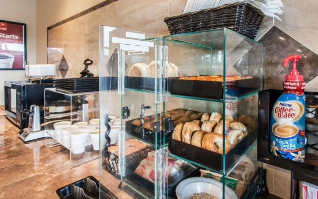 Econo Lodge Ellensburg Near University