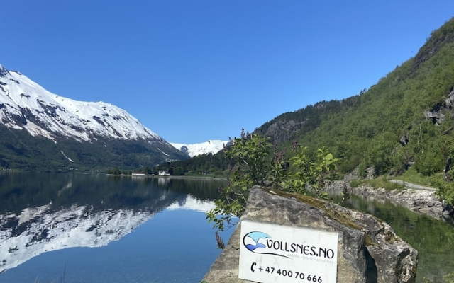 Vollsnes Feriehus Stryn