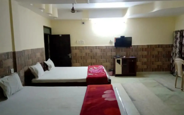 Goroomgo Prateek Residency Digha