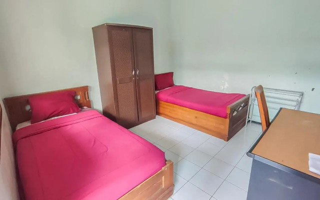 RedDoorz Syariah @ Jalan Sunan Giri Tuban