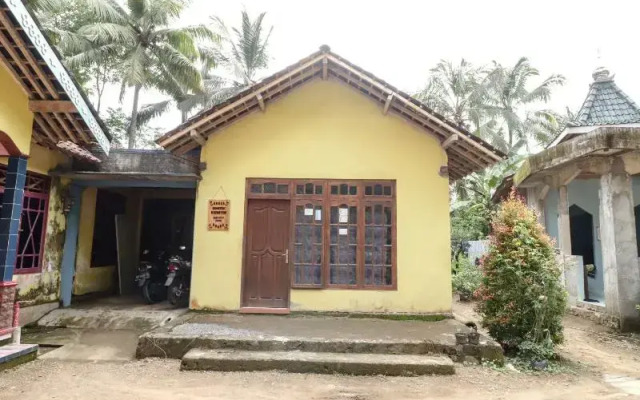 Kasmiyem Homestay By Zuzu