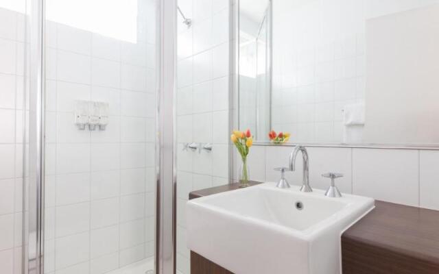 Easystay Apartments Raglan Street