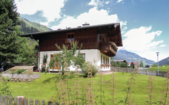 Awesome Apartment in Grossarl With 4 Bedrooms and Wifi