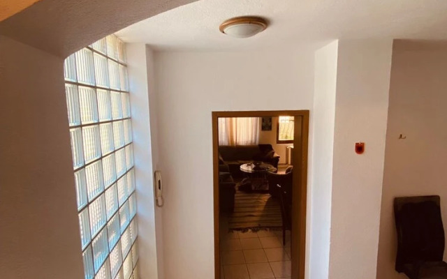 Den Hostel