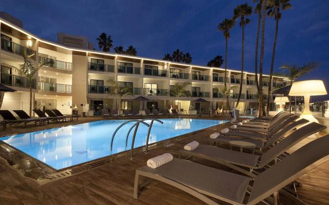 Marina del Rey Hotel