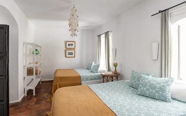 Eole Luxury Rooms and Apartments