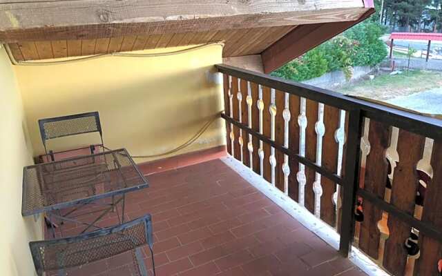 Secluded Villa in Parenti with Garden
