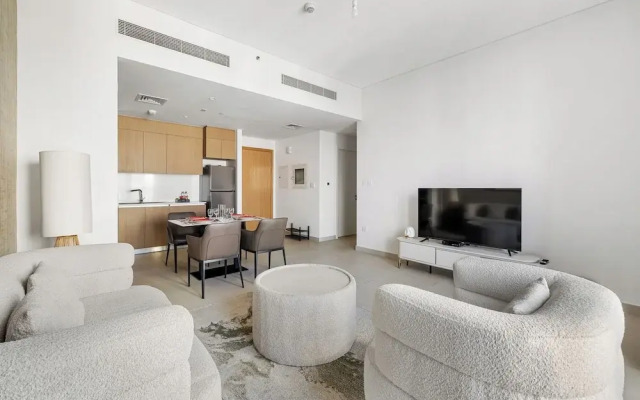 1BR Creek Beach Access