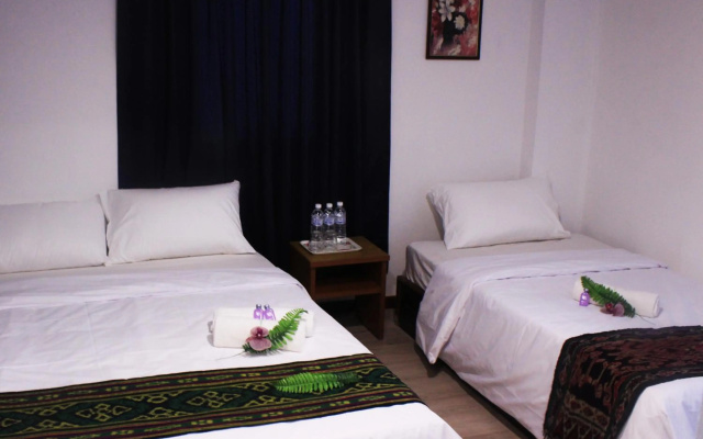 Kapit Hotel – Guest Rooms – Kuching