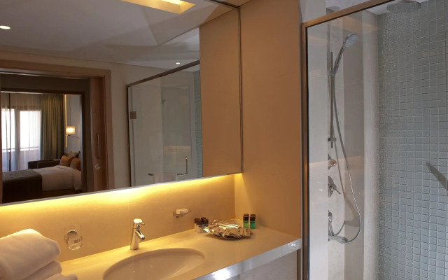 Saifi Suites Hotel