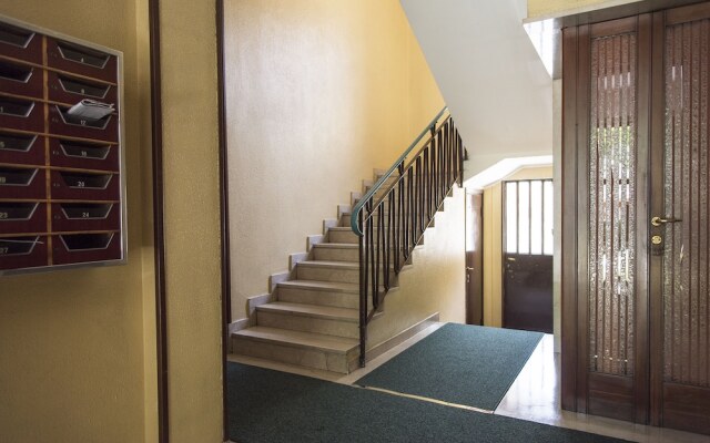 2 Bedrooms Flat near Bocconi, Iulm, Navigli