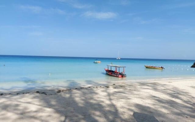 Firefly Beach Cottages